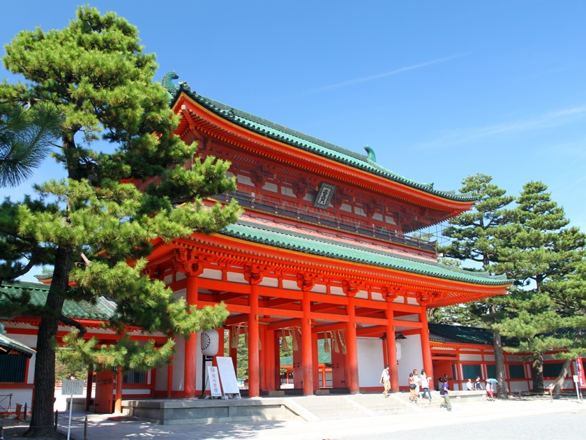 Japan_Kyoto_Heian Jingu Shrine_shutterstock_100949827