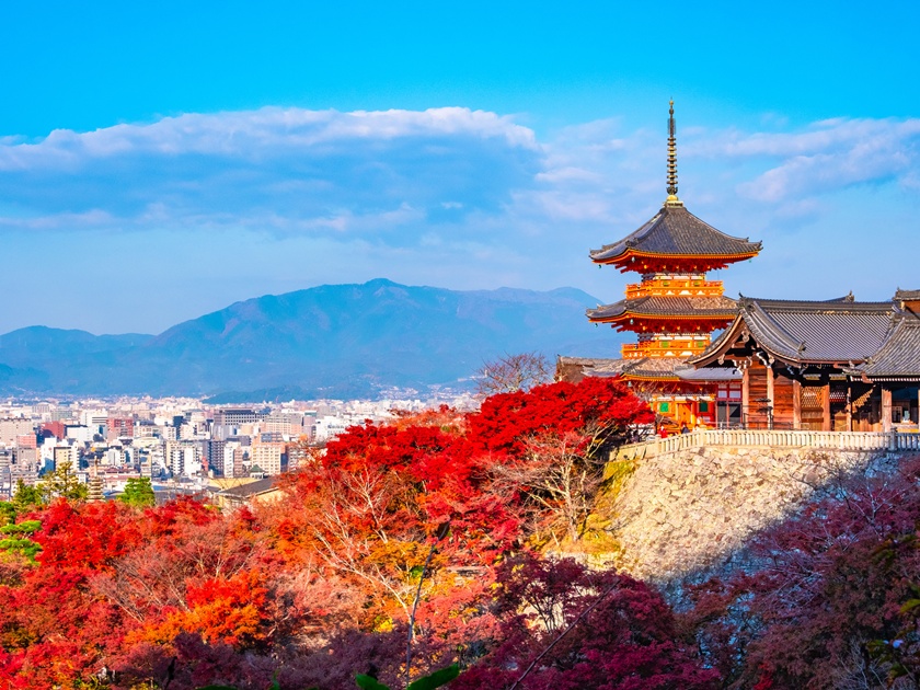 Japan_Kyoto_Kiyomizu dera_pixta_90815583