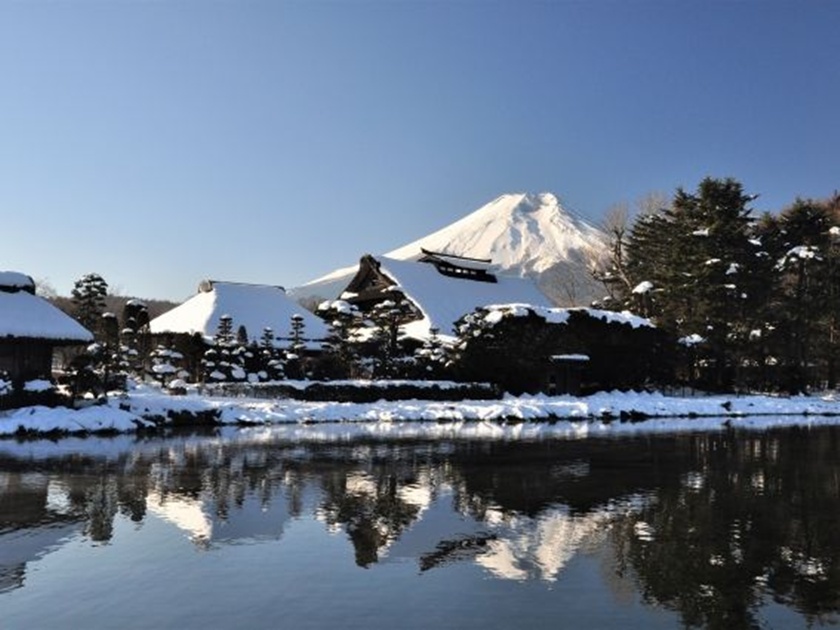 Kawaguchiko Winter Fireworks & Saiko Ice Festival
