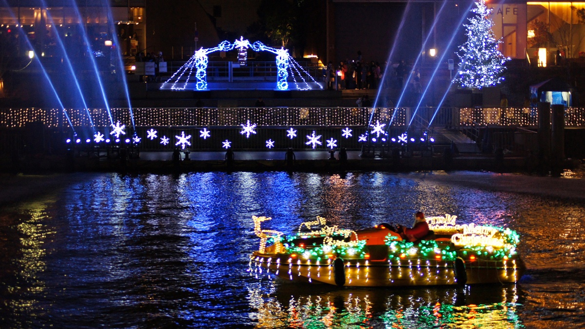 Nakanoshima Illumination Cruise