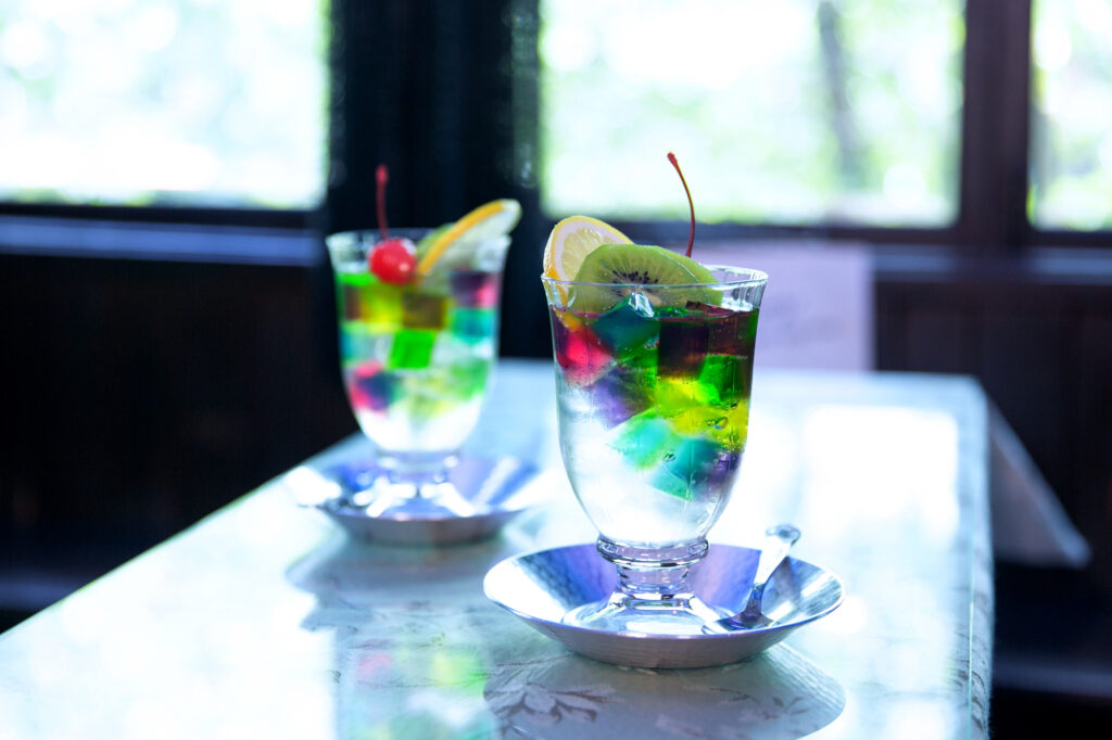 喫茶店のかわいいドリンク