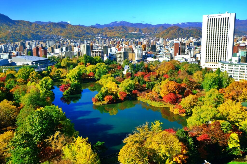 札幌市内の紅葉風景