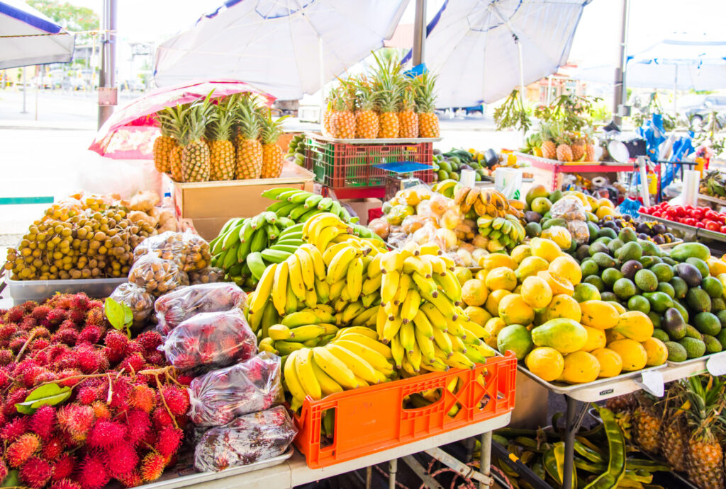 ファーマーズ・マーケットでの食べ歩き