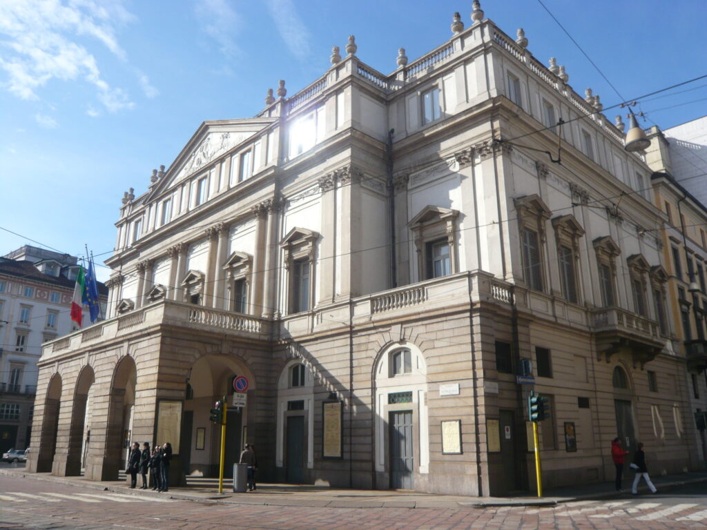 ミラノ・スカラ座