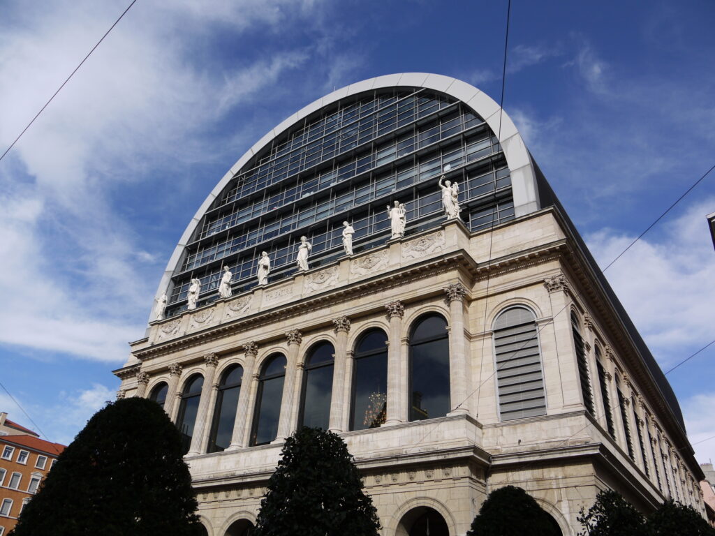 リヨン・オペラ座のパフォーマンス