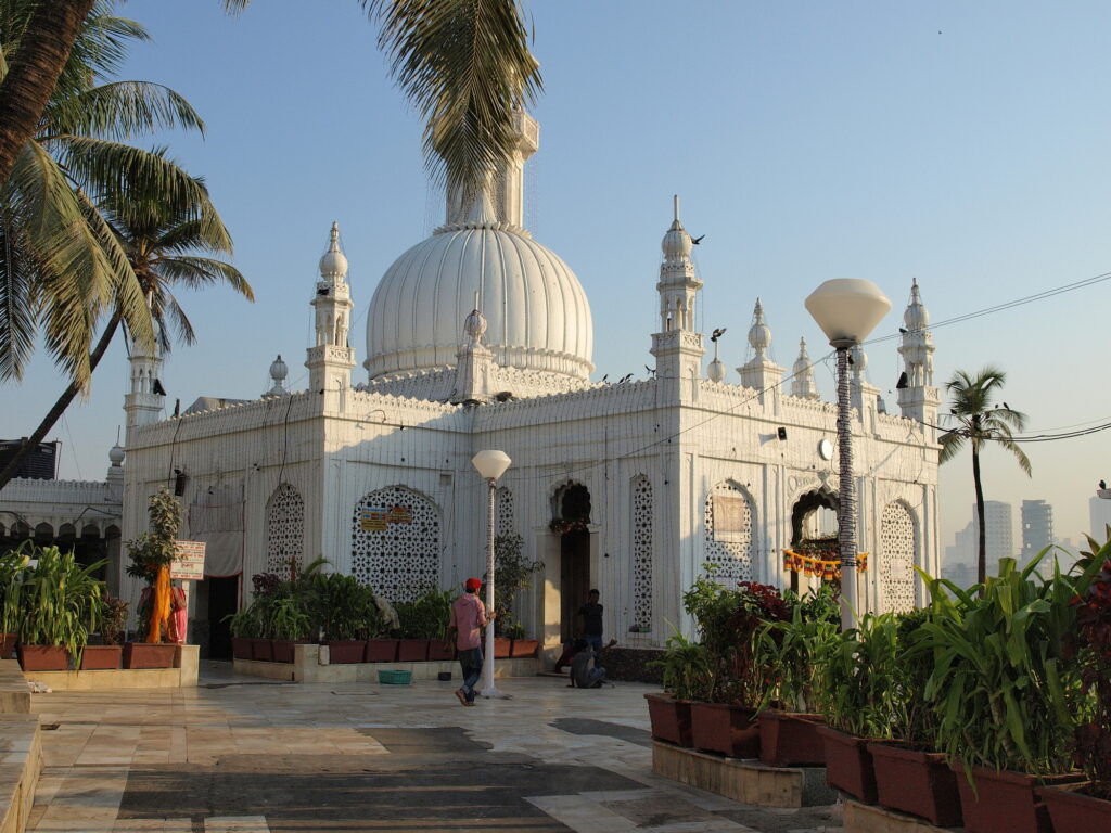 ハッジ・アリー廟