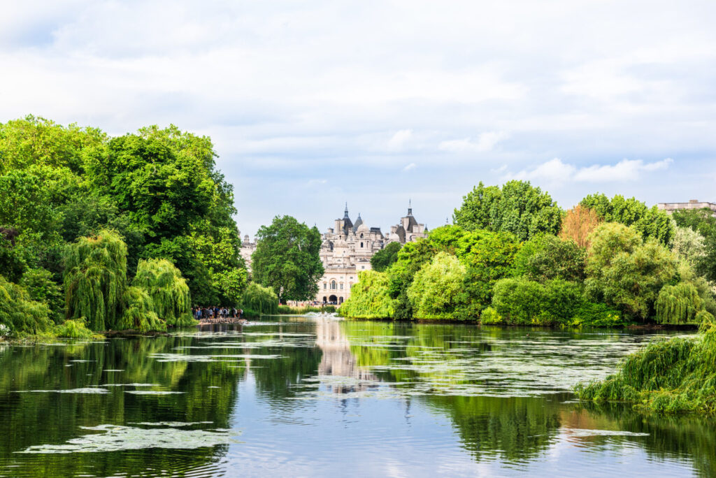 セント・ジェームズ・パーク：都会のオアシス