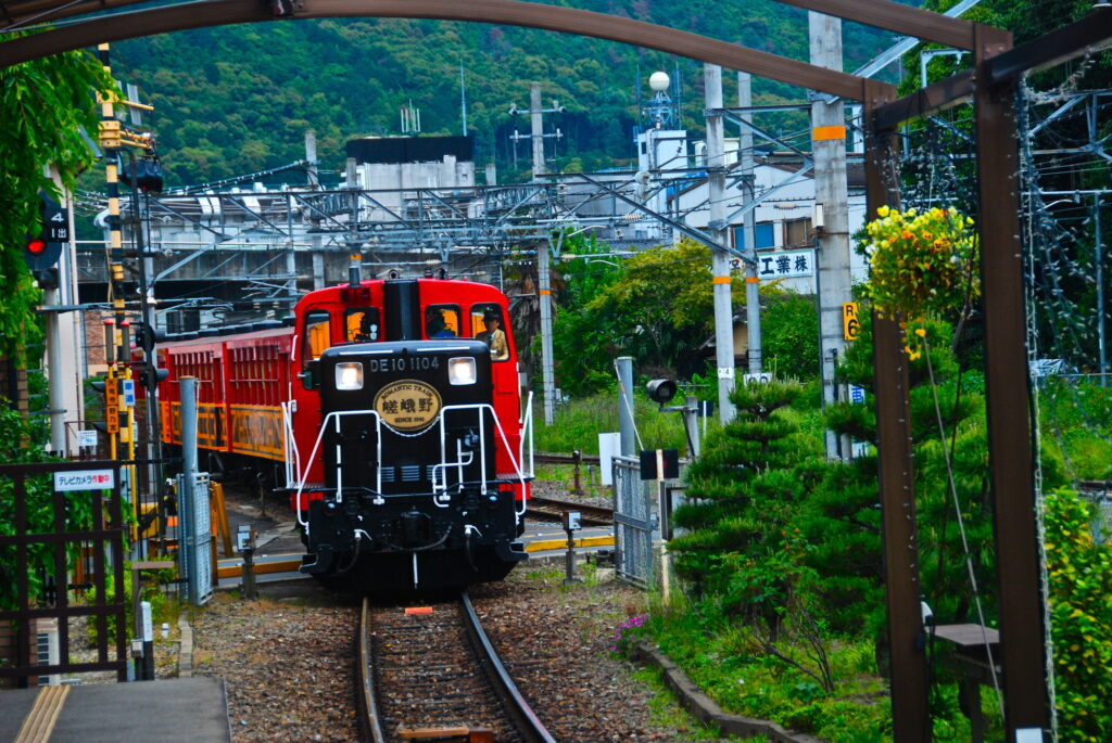 嵯峨野トロッコ列車