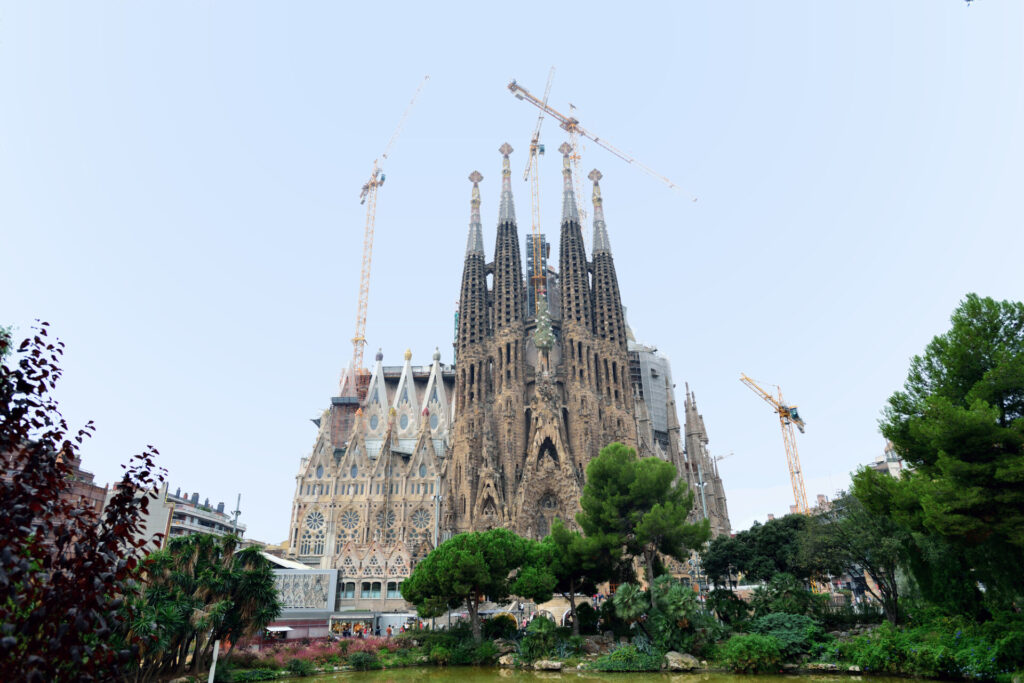 まとめ：予算を考え、安心してスペイン旅行を楽しもう