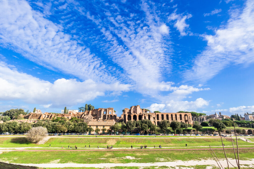 青空とパラティーノの丘