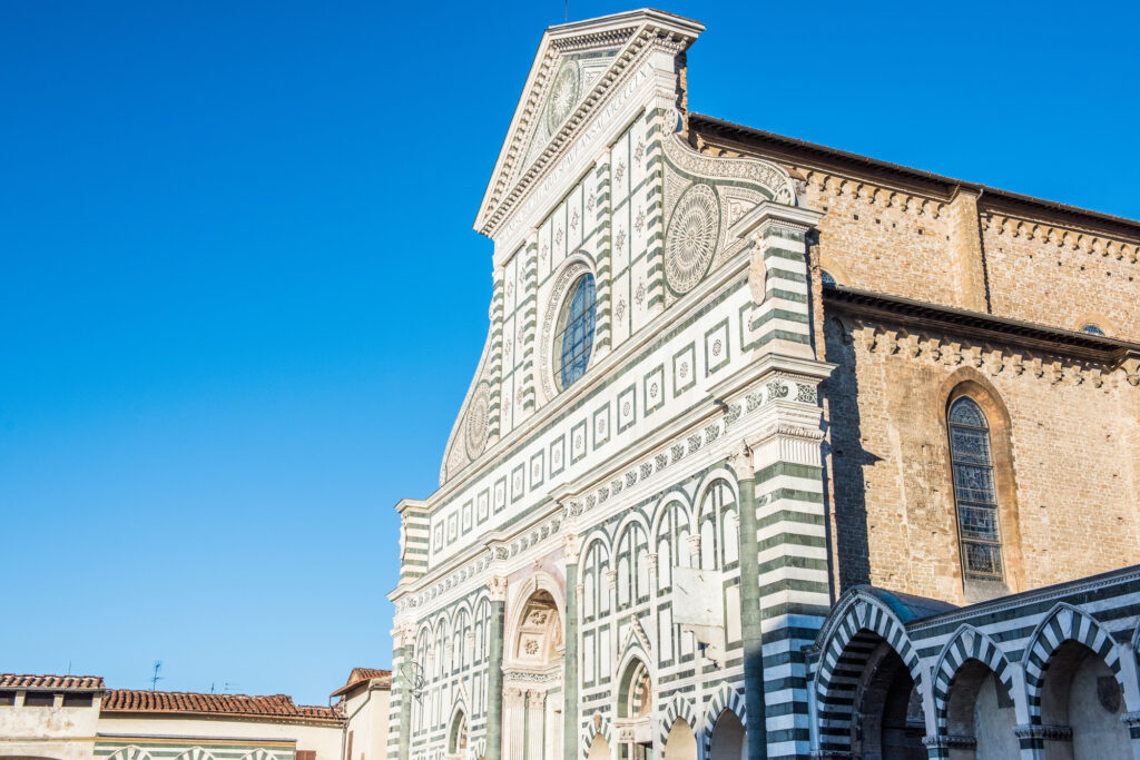 イタリア　フィレンツェ　サンタ・マリア・ノヴェッラ教会　ファサード