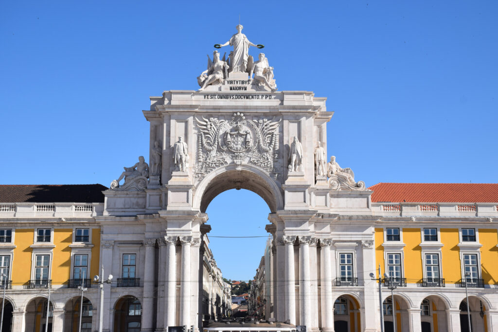 コメルシオ広場