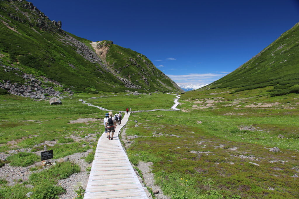 トレッキング初心者のための装備ガイド