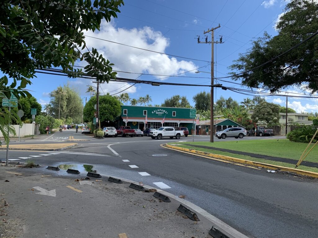 カイルア街散策とビーチ遊び