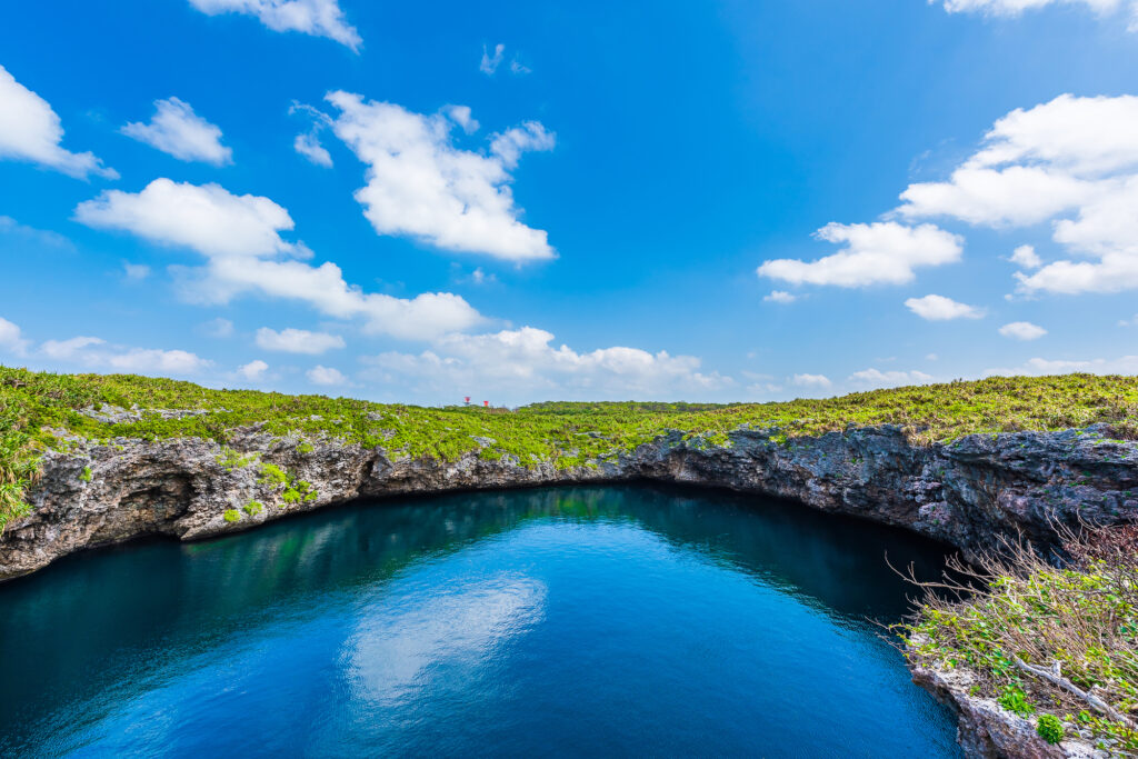 宮古島の通り池