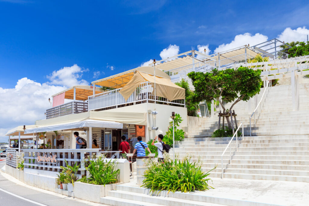 夜: 瀬長島ウミカジテラス