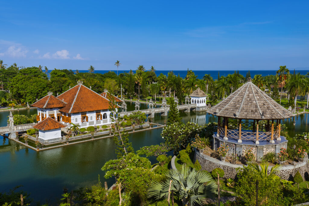 バリ島新婚旅行の魅力