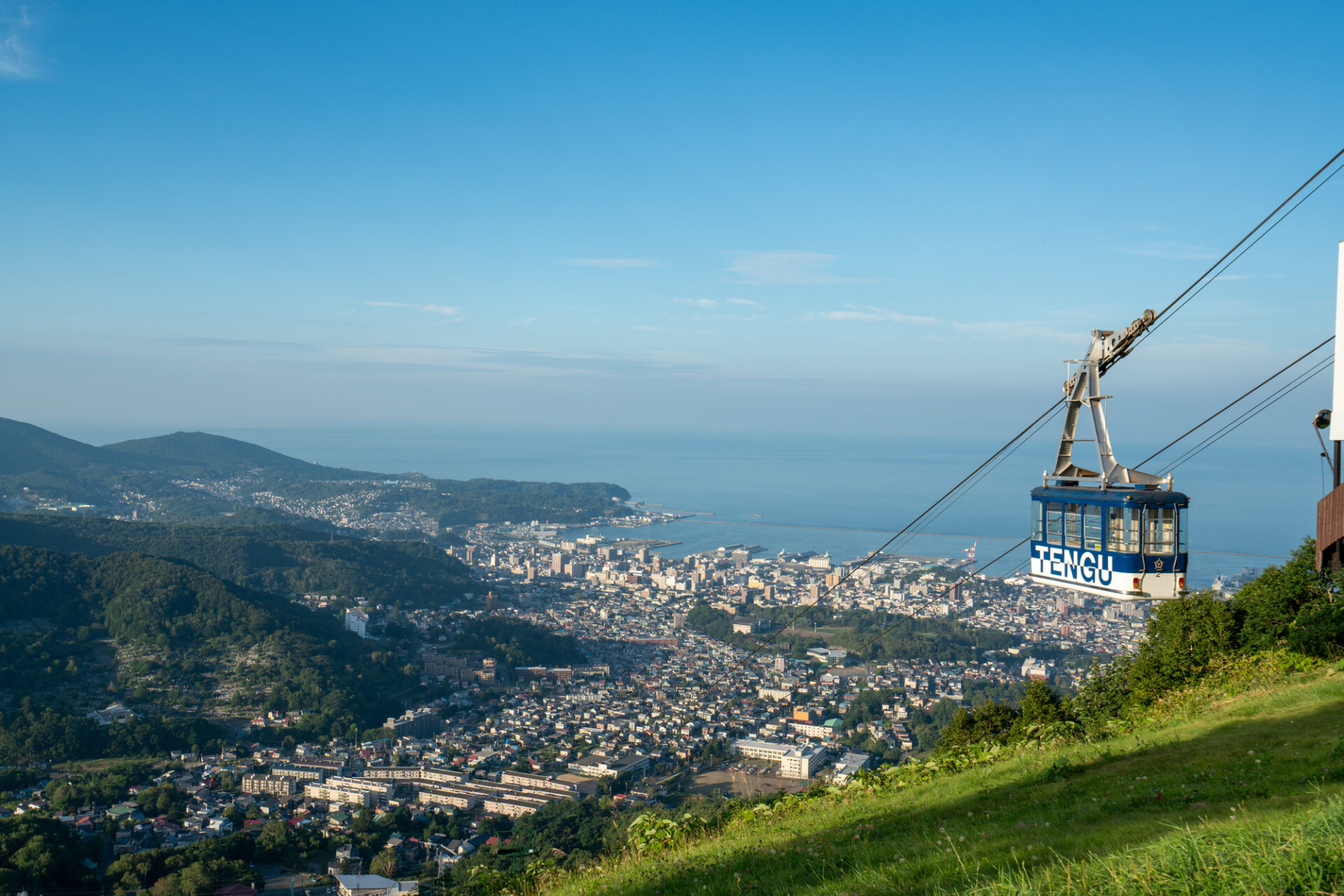 小樽天狗山ロープウエイは日本海の大パノラマを一望
