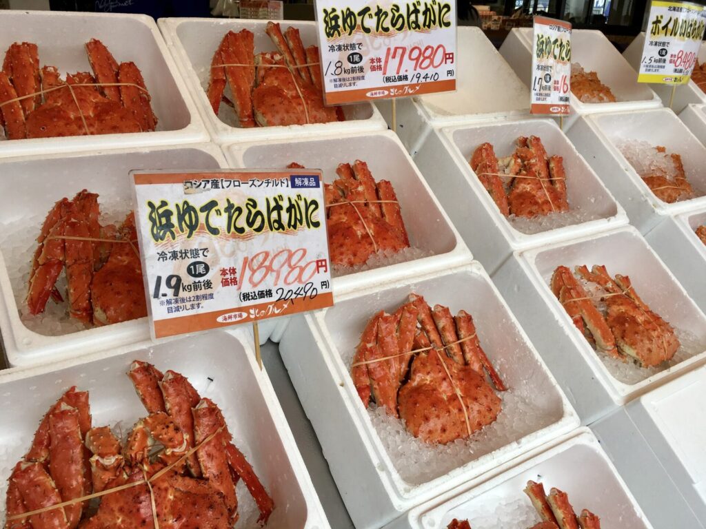 釧路フィッシャーマンズワーフ MOOで並ぶ海鮮
