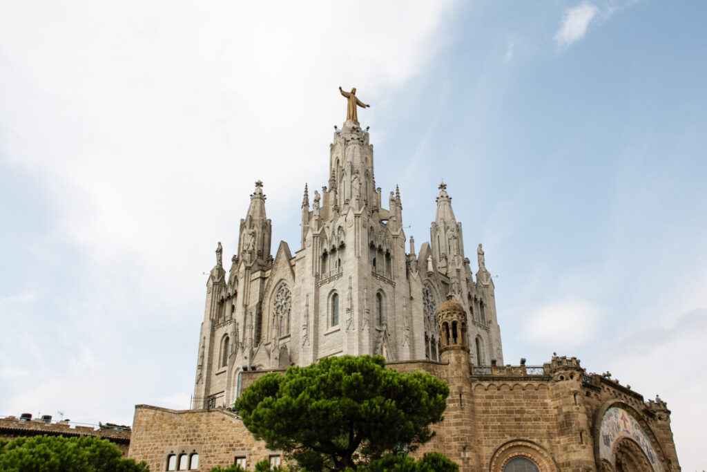 スペイン旅行の費用