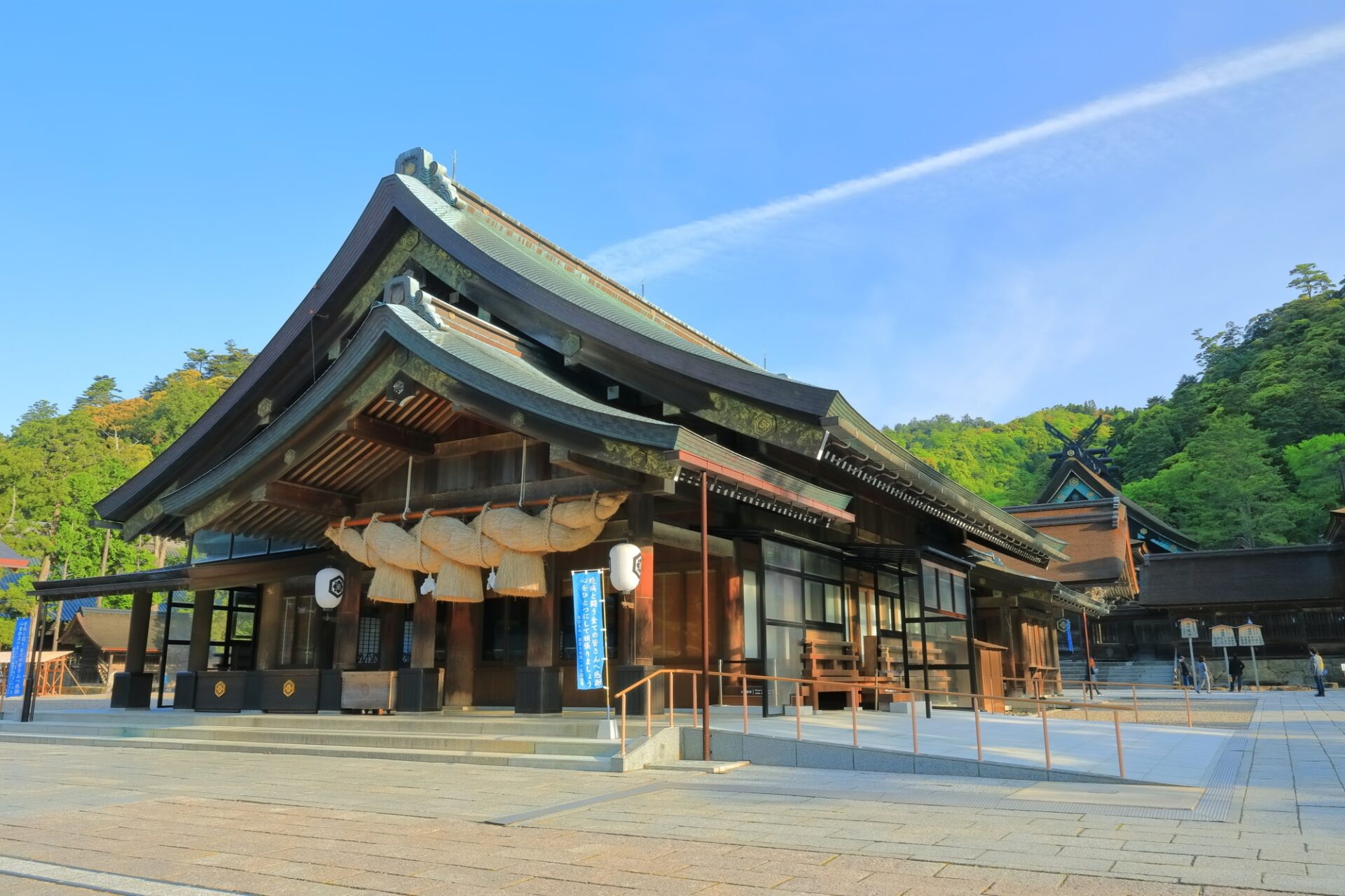 厳粛な出雲大社