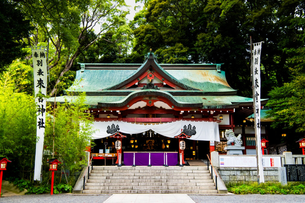 色鮮やかな來宮神社