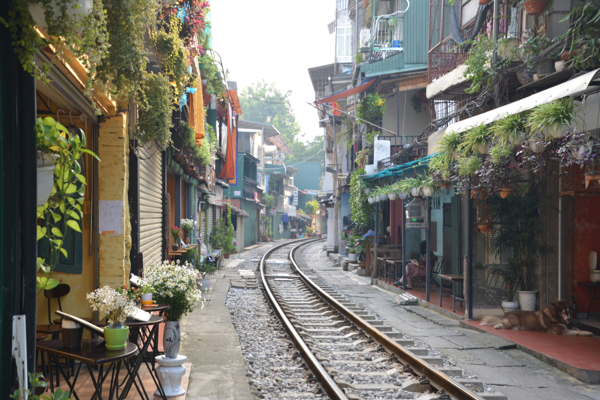 ベトナム・ハノイのトレインストリート