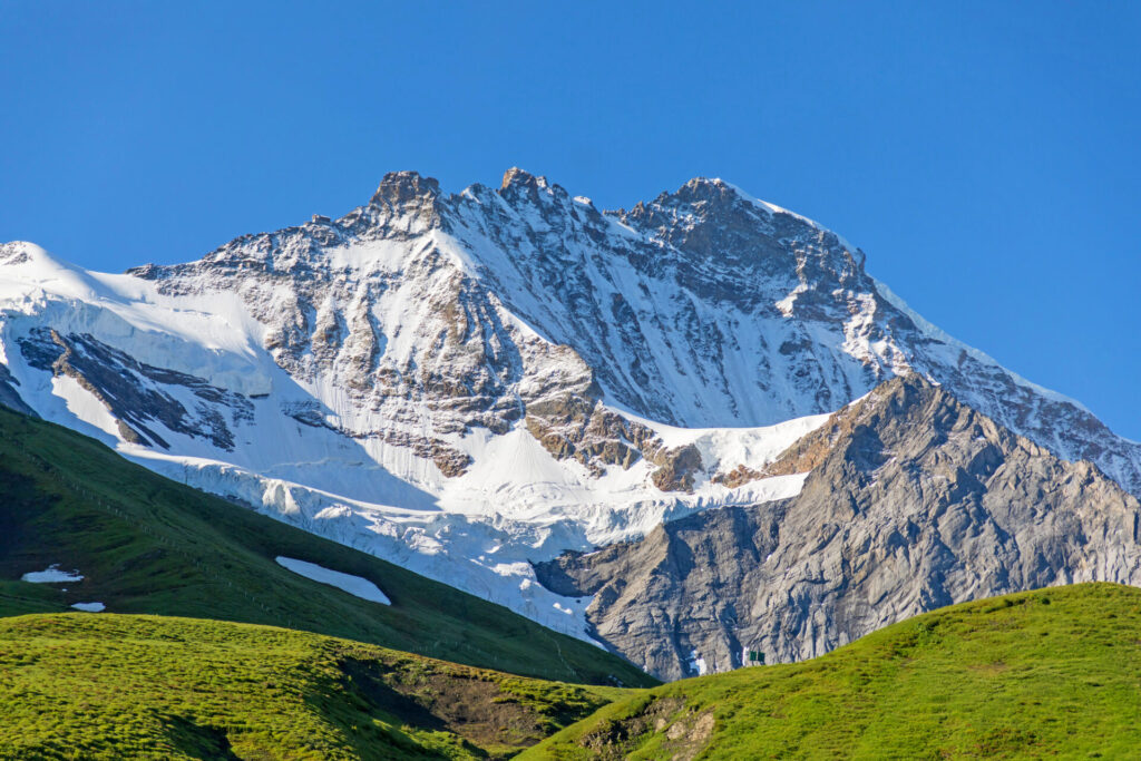 スイス山岳鉄道からの景色