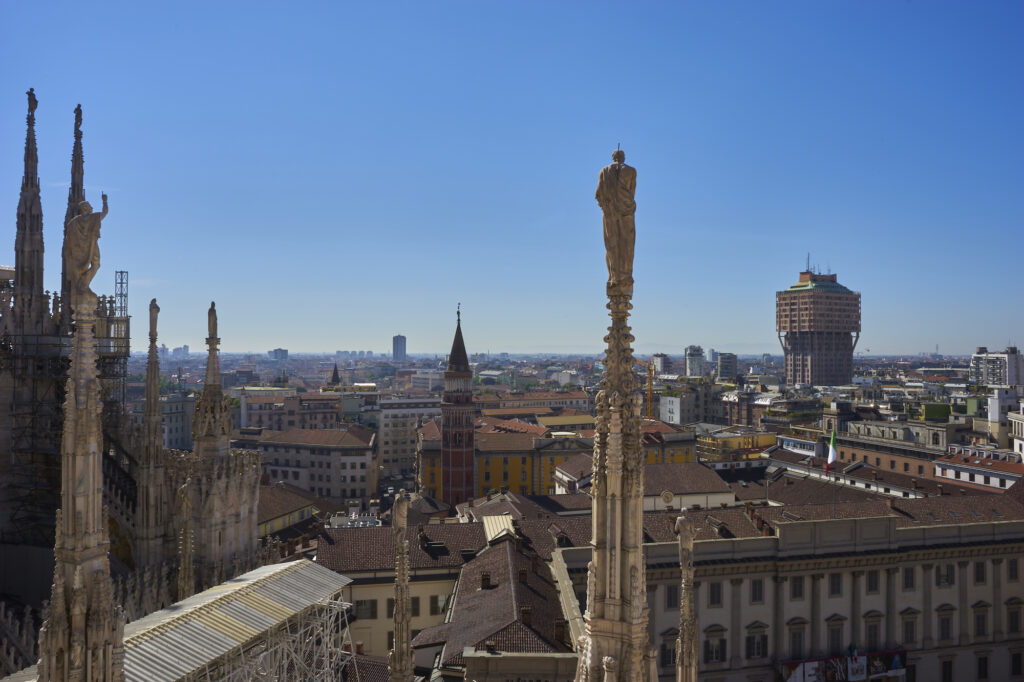 ミラノ　ドゥオモ　大聖堂