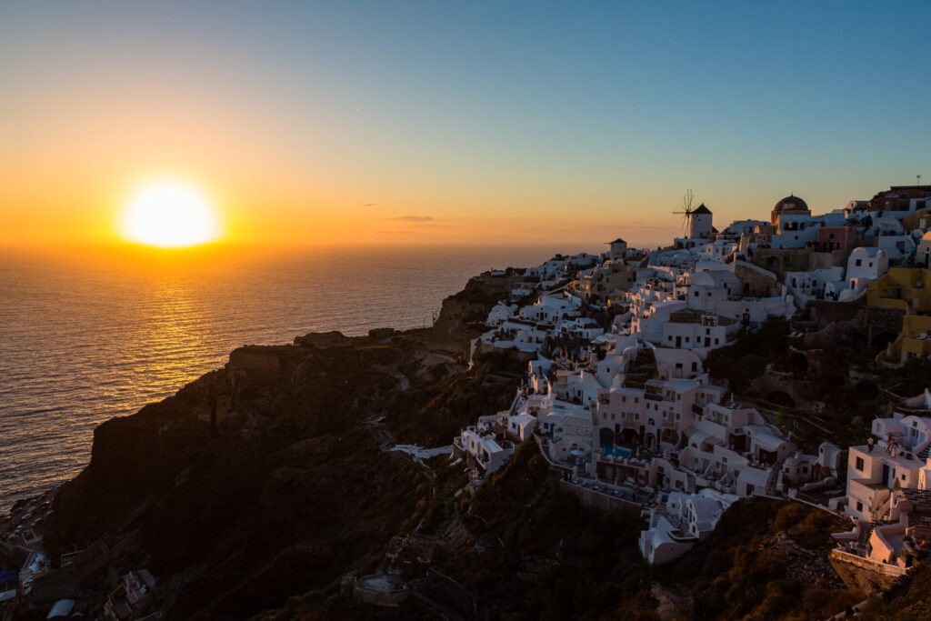 サンセットの名所「イア」