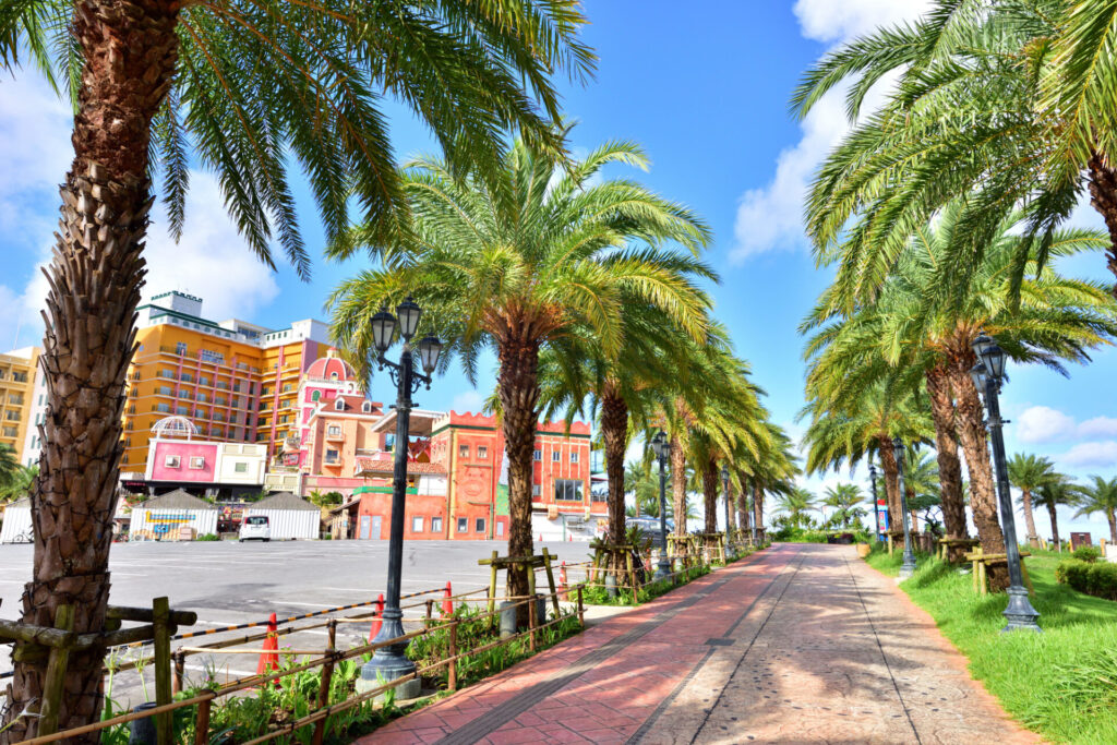 午前: 美浜アメリカンビレッジ