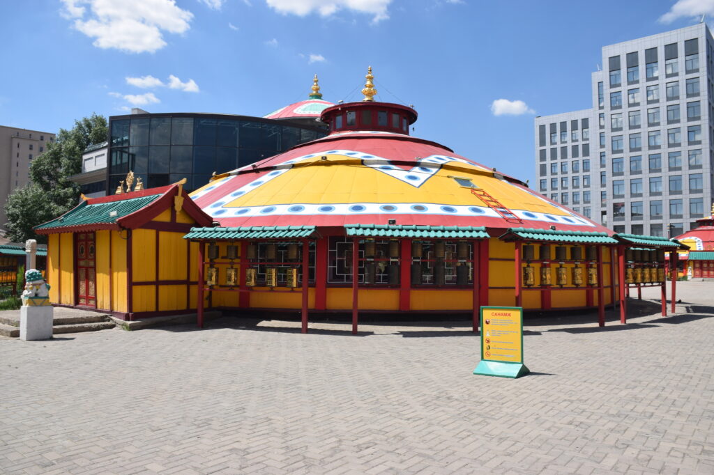 ダシチョイリン寺院