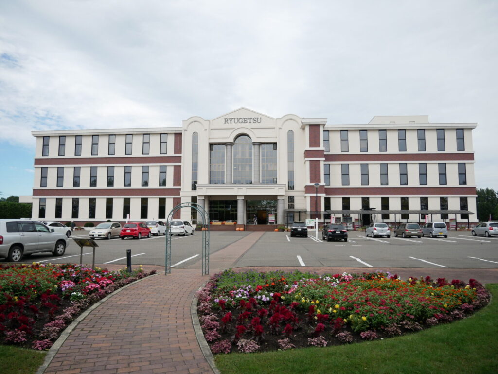 夕方: 柳月スイートピアガーデン