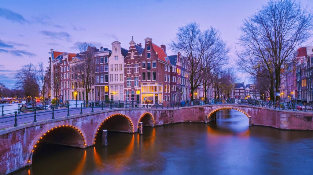 アムステルダム 観光 モデル コース_アイキャッチ