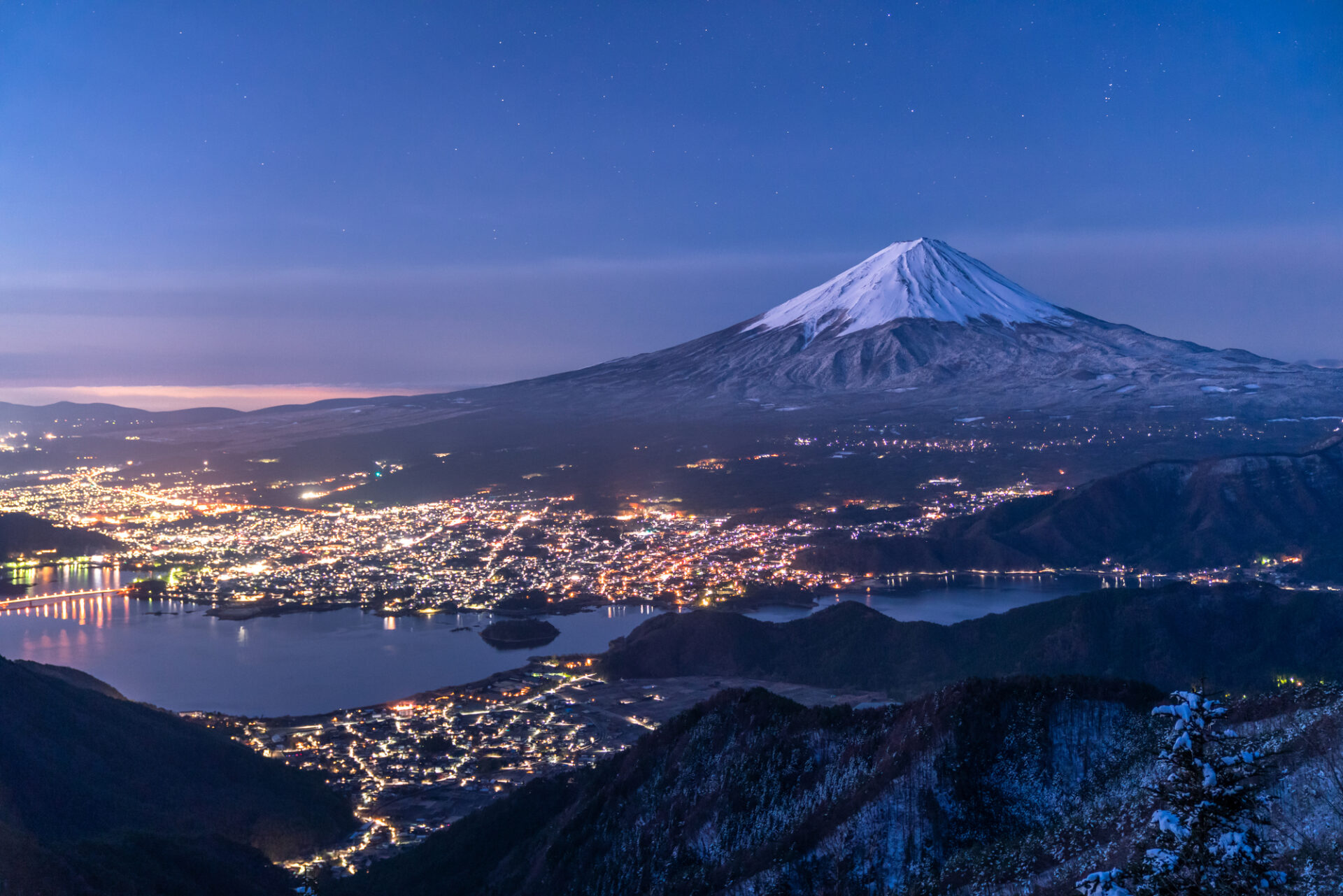 河口湖の夜景