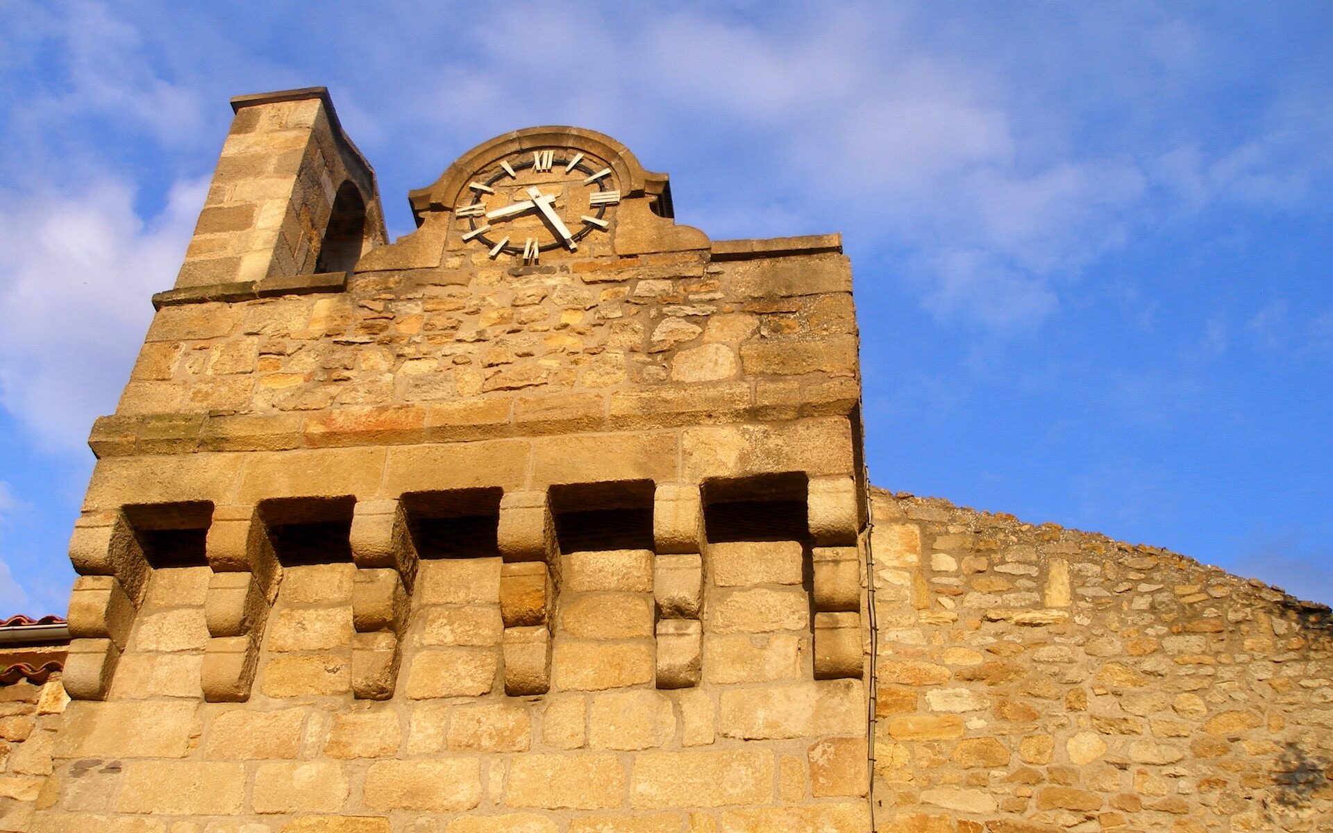 アルル周辺の観光地