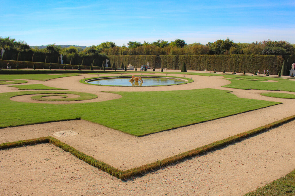 ヴェルサイユ宮殿のみどころ・その1|庭園