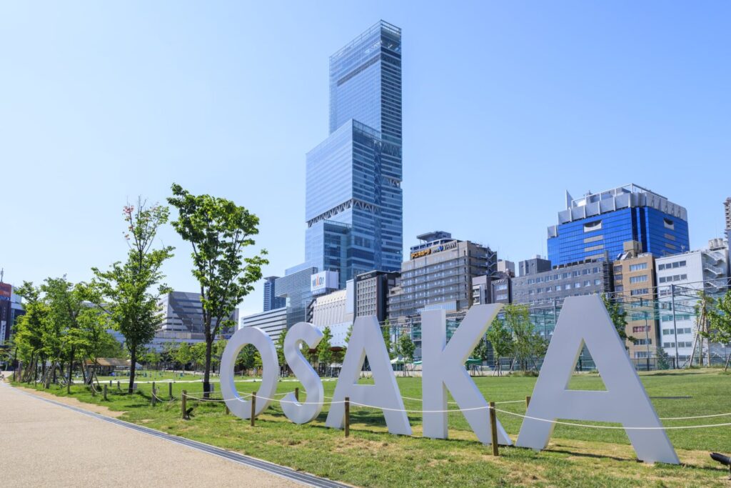 雨の中でも楽しめるあべのハルカス