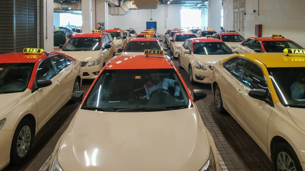 ドバイタクシー