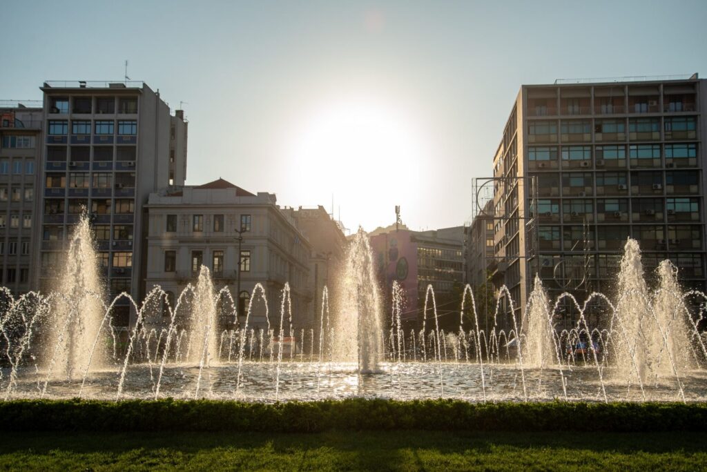 ギリシャアテネ中心部にあるオモニア広場のとても美しい風景