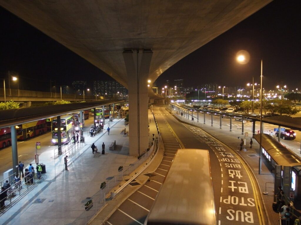 香港国際空港のバス乗り場