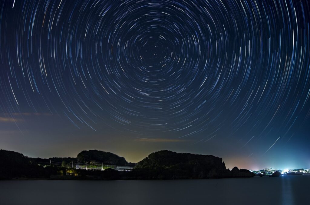 沖縄県のうるま市宮城島の星空