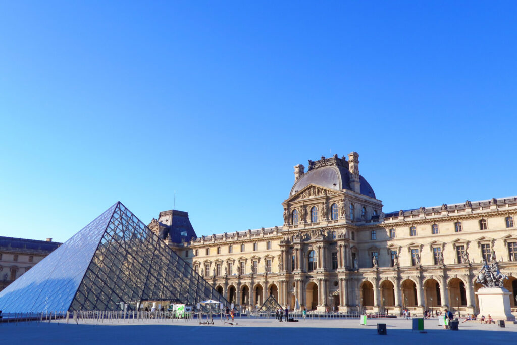 ルーブル美術館