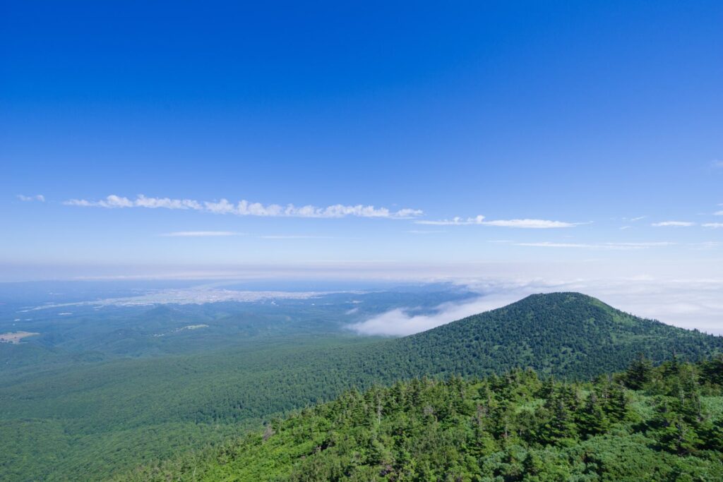 八甲田山山頂からの晴天時の景色