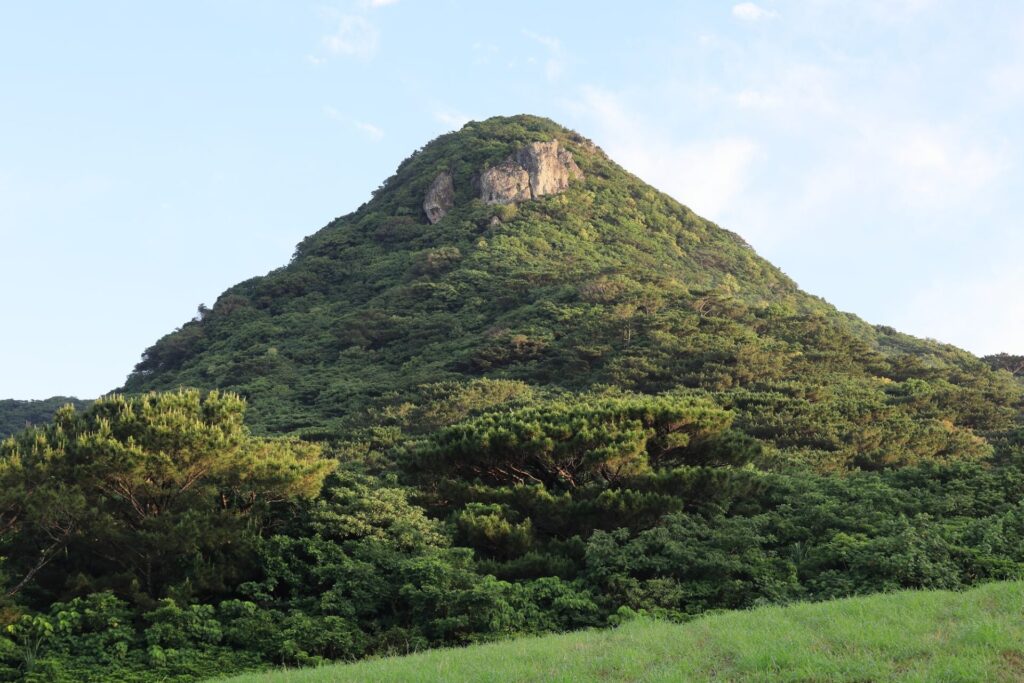  沖縄・石垣島の野底岳は登山にもおすすめ