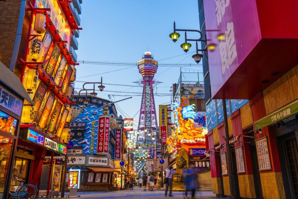 大阪観光で訪れたい新世界と通天閣