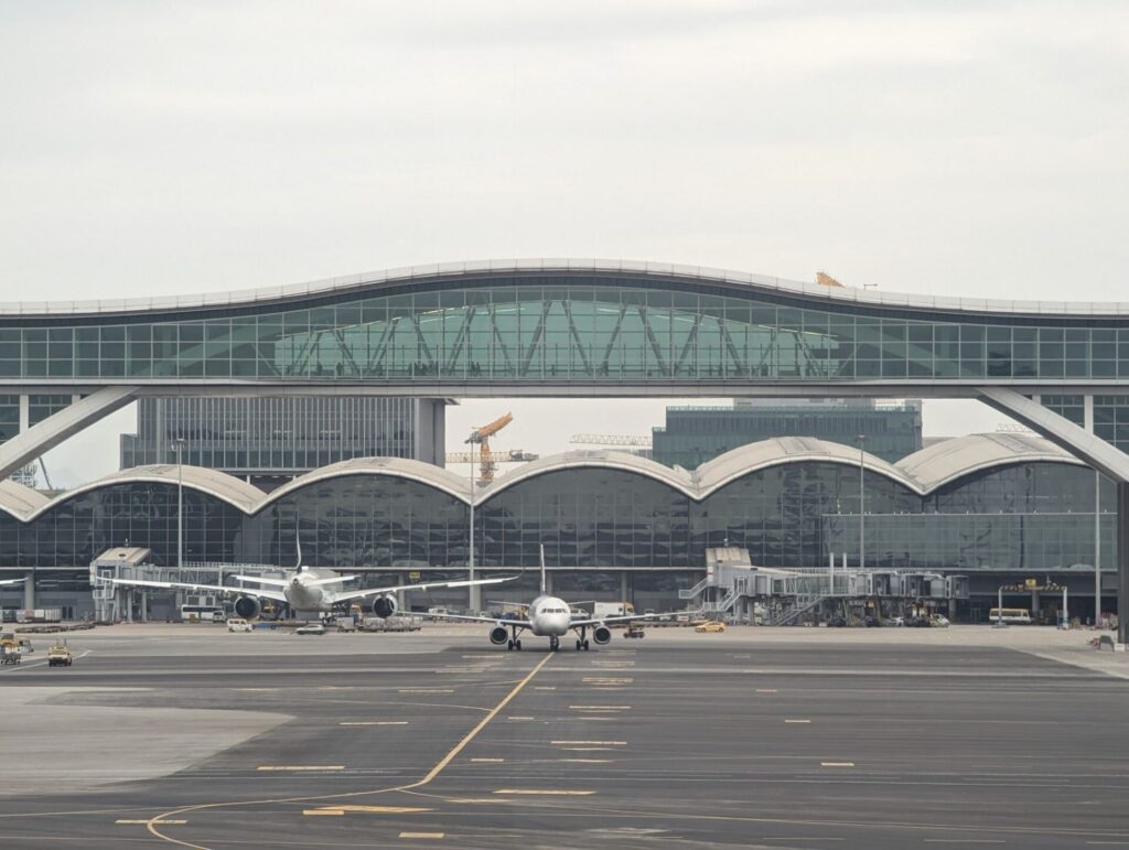 香港国際空港の滑走路