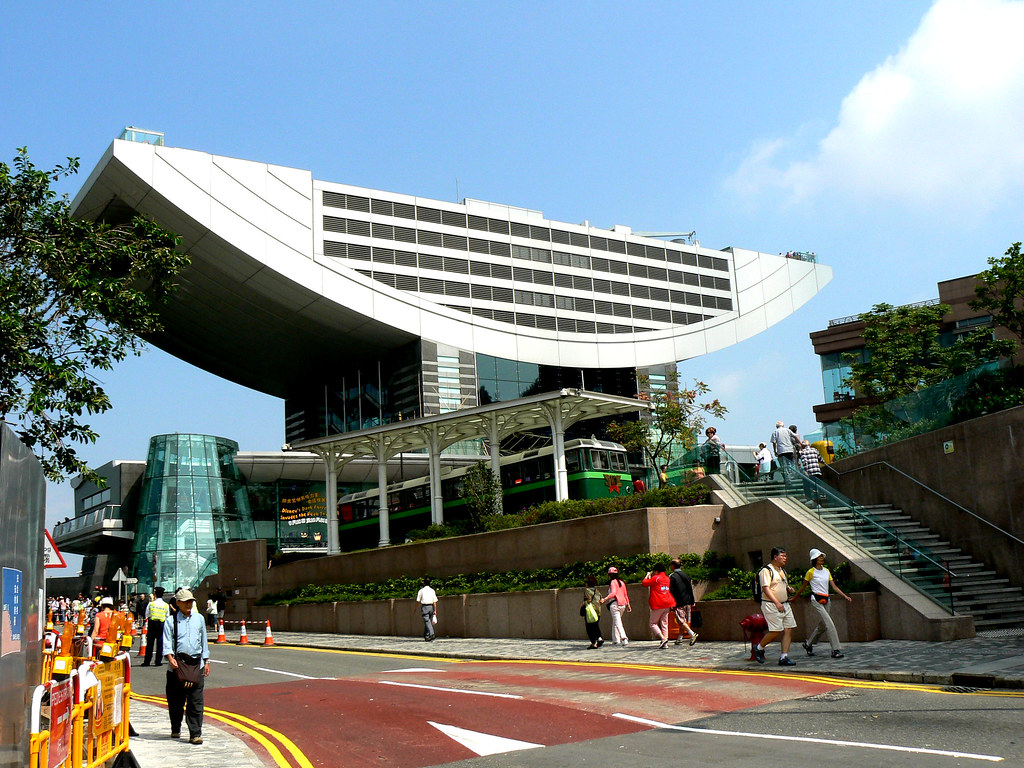 香港の観光スポット・ピークタワー