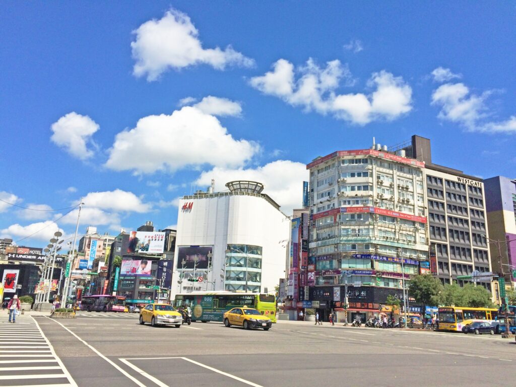 台湾の乗り継ぎ観光で行きたい台北の西門町