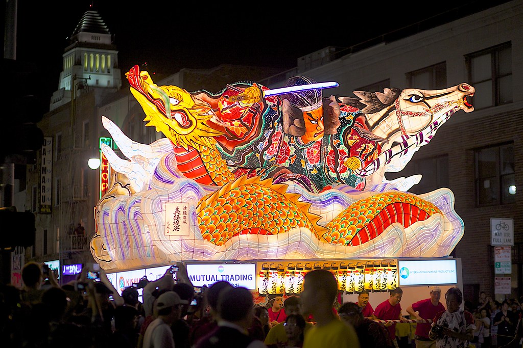 青森観光2泊3日モデルコースイメージねぶた祭り